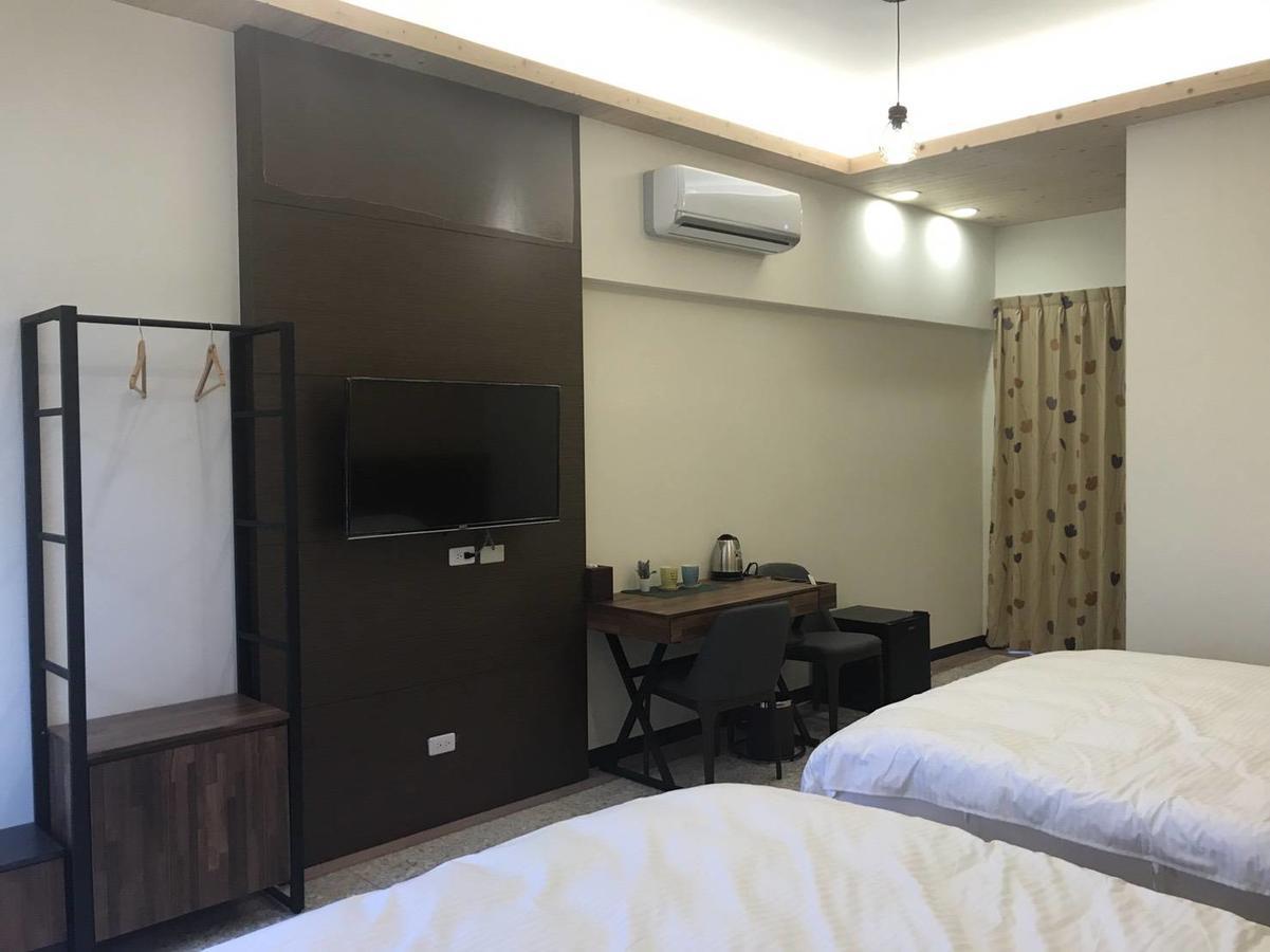 Brown No.3 B&B Chishang Exterior photo